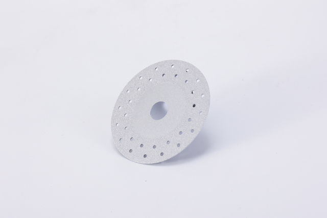 Brazed Porous Diamond Saw Blade for Cutting and Grinding Marble Concrete Tiles